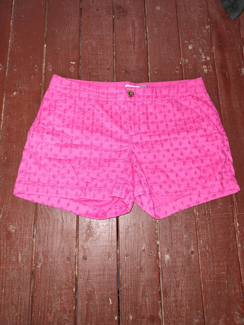 Old Navy Bright Pink/Fushia Women's Low Rise Waist Shortswith Eyelet Pattern